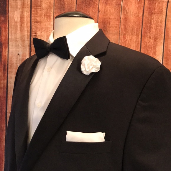 Pronto Uomo Tuxedo Coat - Picture 11 of 17